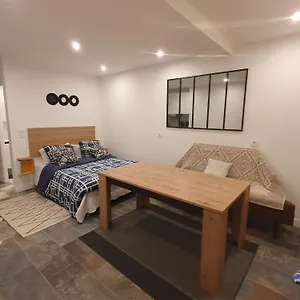 Appartement Beau Moderne Proche De Cdg/paris/parc D'expo, Aulnay-sous-Bois